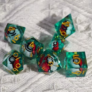 Magic Pet Bag Liquid Core Dice Set for Role Playing Games, Galaxy Dungeons and Dragons Dice Set for Gifts, RPG Liquid Core D&D Dice Set Green