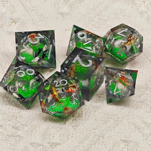 Gold Fish Liquid Core Dice Set for Role Playing Games, Galaxy Dungeons and Dragons Dice Set for Gifts, RPG Liquid Core D&D Dice Set