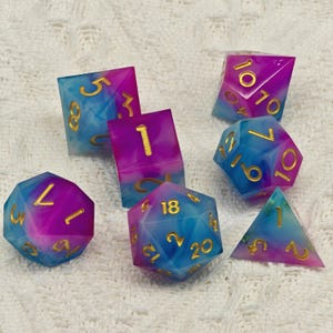 Handmade Sharp Edge Dice, Purple DND Dice Set, Resin Polyhedral Dice Set, TTRPG Dungeons and Dragons Gifts, Valentine&#39;s Day
