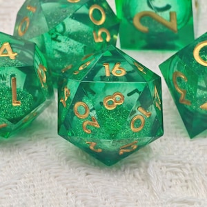 Forest Warden Liquid Core Dice Set, DND Sharp Edge Resin Dice, Emerald Glitter RPG Dice for Dungeons and Dragons