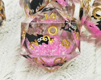 Pink Cat Liquid Core Dice Set – Sharp Edge Polyhedral Dice with Glittery Swirling Core & Cute Cat Design for DnD, RPG, TTRPG