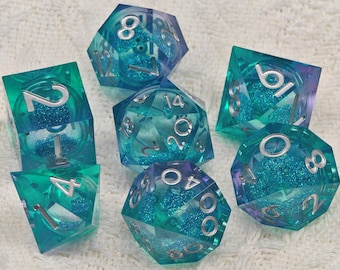 Starry Sky DND Dice, Liquid Core Dice, Galaxy Dice Set, Gothic Dark Starry Sky Liquid Core D20, Sharp Edge Dice