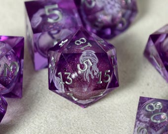 Purple Jellyfish Liquid Core Dice Set, Handmade Sharp Edge Resin Dice for DnD, Fantasy Dice, RPG Tabletop Games, Dungeons and Dragons Gift