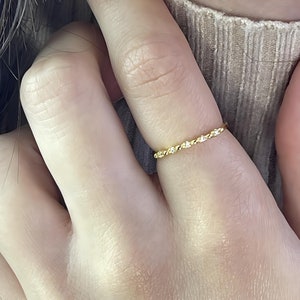 Delikatny pierścionek z cyrkonią Złoty minimalistyczny pierścionek REGULOWANY srebrny pierścionek do układania w stosy Midi Knuckle modny pierścionek dla kobiet nastolatek