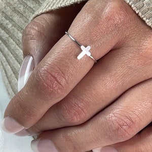 Simple Cross Ring, Christian Jewelry, Silver 925 Ring, Sterling Silver Cross Ring, Religious Gift, Religious Jewelry, Womens Cross Ring