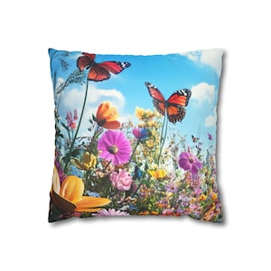 Butterfly Floral Square Pillowcase, Cozy Home Decor, Gift for Nature Lovers, Summer Living Room Accent, Vibrant Cushion Cover