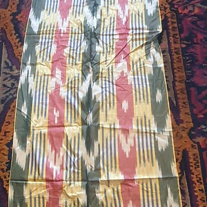 Vintage Uzbek Silk Ikat Panel  Handwoven 287x76cm Textile Mid-Century Ikat Fabric for Decor or Collection
