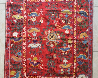 Antique Lakai Suzani  Early 20th Century Uzbek Embroidery  150x113cm Silk on Cotton hand embroidery