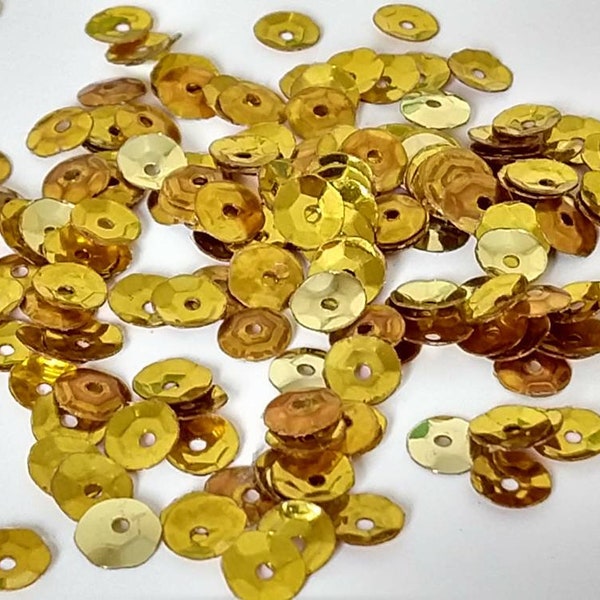 Yellow Gold Loose Sequins Paillettes 7mm Round Faceted Cupped Vintage 1970's