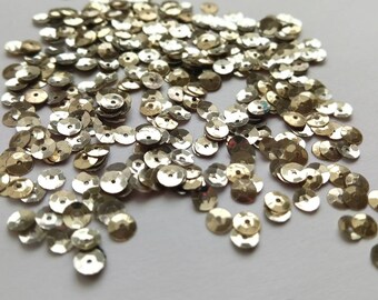 Soft Muted Gold Loose Sequins Paillettes 6mm Round Faceted Cupped Vintage 1970's