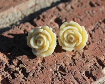 B3G1 free Resin Rose Earrings - DETAILED Rosebud Earrings . . . Buy 3 Get 1 FREE . . . Bridal Jewelry, Vintage Look, Resin Earrings