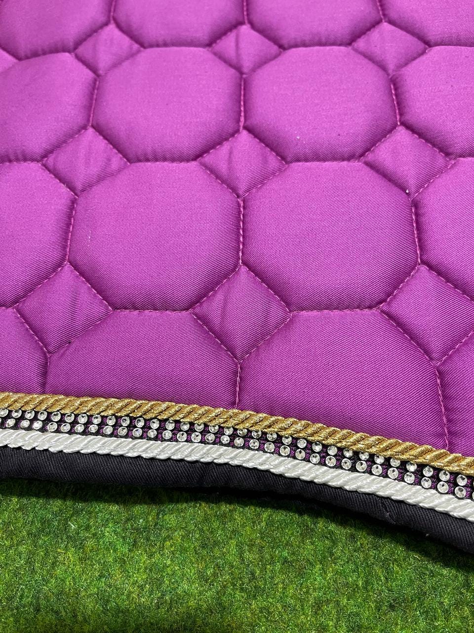 Tapis De Selle HY ELEVATE – Dégradé, Deux Tons, Maille Respirante, Antidérapant, Sangles D-ring – Protection Et Confort