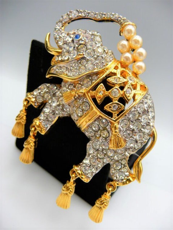Elizabeth Taylor for Avon elephant brooch pin, El… - image 7