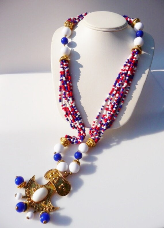 Kenneth Jay Lane multi strand Etruscan shield pen… - image 8