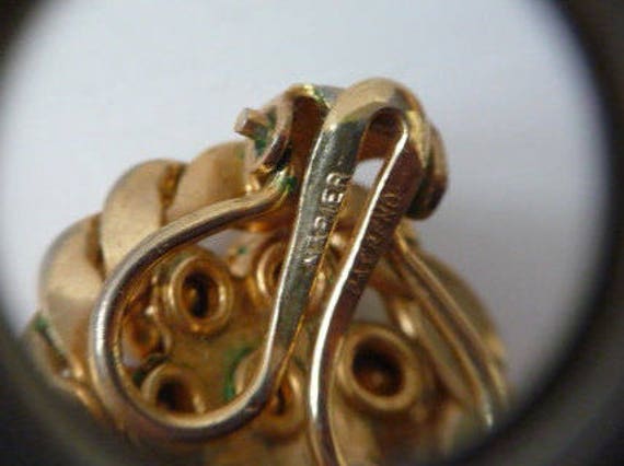 1960s Napier 2 strand necklace clip earrings set,… - image 10