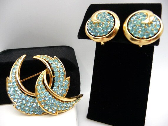 定率割引 西日本 Brooch Rhinestone Blue © TRIFARI Clip Light Set, Earring 小物・アクセサリー