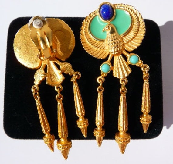 Elizabeth Taylor Egyptian Revival falcon clip on … - image 9