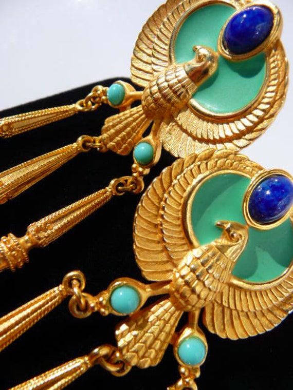 Elizabeth Taylor Egyptian Revival falcon clip on … - image 2