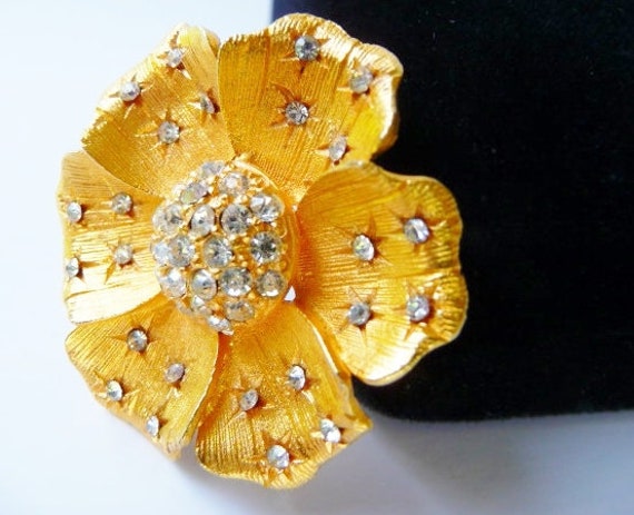 dainty rhinestone spangled flower brooch pin, bri… - image 2