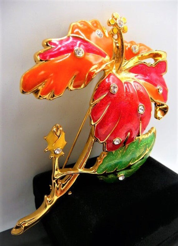 Jose Maria Barrera for Avon hibiscus brooch pin, … - image 1