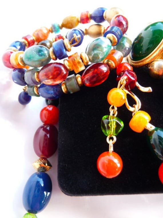 Liz Claiborne bracelets necklace clip earrings, LC