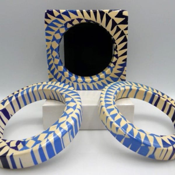 Memphis style huge geometric bangle bracelets, sharp cobalt blue creamy white, 2 round 1 square, unsigned vintage 1990s runway