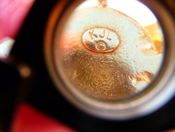 Kenneth Jay Lane multi strand Etruscan shield pen… - image 10