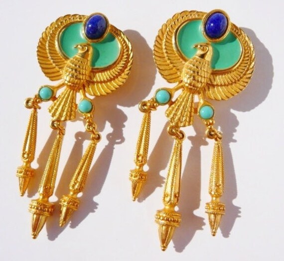 Elizabeth Taylor Egyptian Revival falcon clip on … - image 3