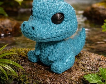 Crocodile Figurine – Knitted Style Animal Gift