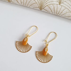 Graphic earrings, fan earrings, mustard and gold drop earrings