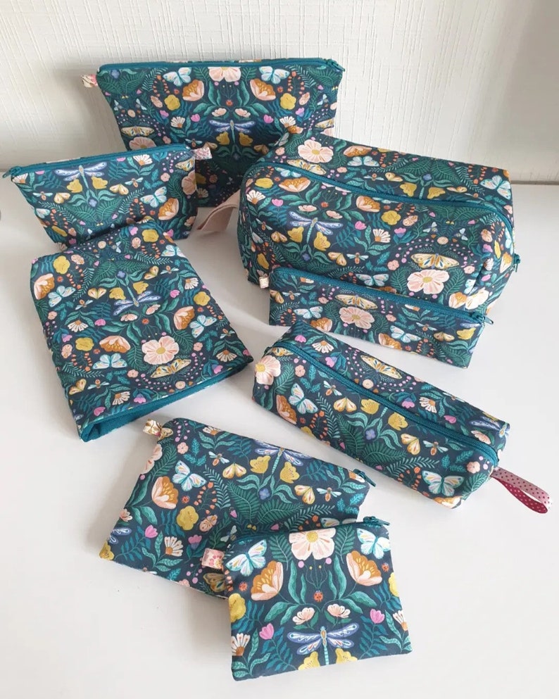 EN STOCK, expédiée sous 1 jour ouvré, Trousse de toilette thème fleurs libellule papillon, pochette thème fleurs, trousse à maquillage image 6