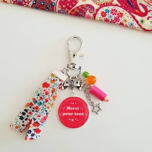 Regalo de agradecimiento - Mini llavero "Gracias por todo" texto y color personalizable