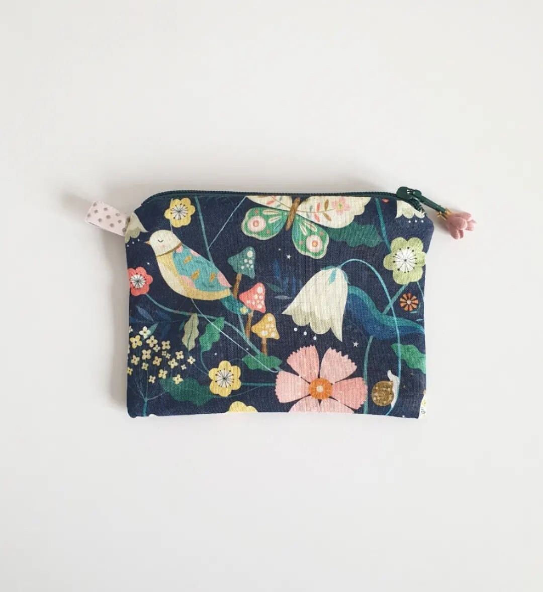 Compra Pochette EDEN - mini pochette in pelle scamosciata all'ingrosso