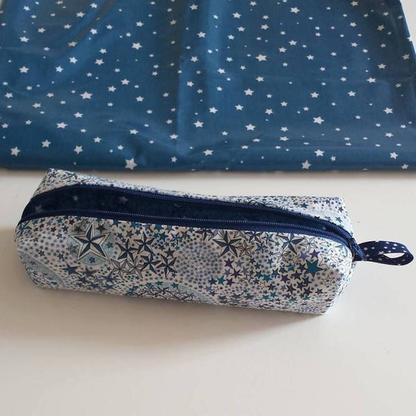 Idée Cadeau maîtresse - trousse en liberty adelajda "L'étoilée bleue"