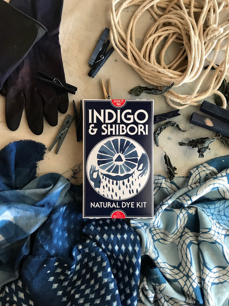 Indigo & Shibori Natural Dye Kit Bild 5