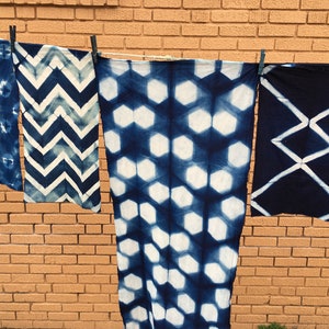 Indigo & Shibori Natural Dye Kit Bild 7