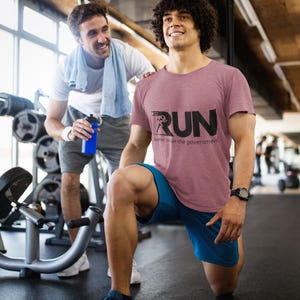 Funny Run Better Than the Government Uniseks T-shirt, politiek T-shirt, activistenshirt, humorcadeau, protestkleding