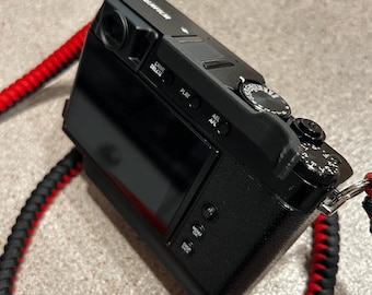 富士フイルム X-E5 ハンドグリップ（サムレスト＆エアタグスロット付き