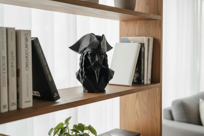 Pirate Bust Decor | 3D Printed Pirate Statue Bild 15
