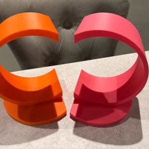 Circular Bookend | Modern Minimalist Book Holder | Custom Colour Options 3D Printed image 5