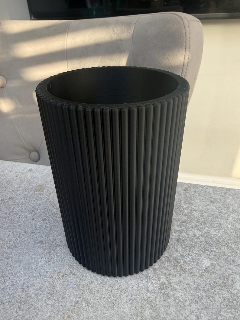 Modern Ribbed Toothbrush & Pencil Holder | 3D Printed | Minimalist Desk - Bathroom Organiser | Custom Colour Options afbeelding 2