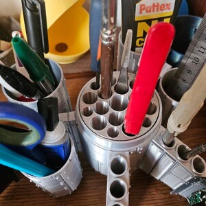 Rocket Desk Organiser | Space Pen Holder | 3D Printed Desk Tidy | Office & Craft Storage | Gift for Engineers | Sci‑Fi Decor image 2