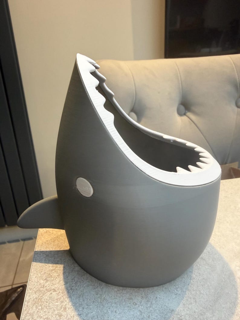 3D Printed Shark Sweet Bowl – Unique Shark Snack Dish | Fun Ocean Decor Gift | Custom Colour Options | Cool 3D Printed Homeware image 6
