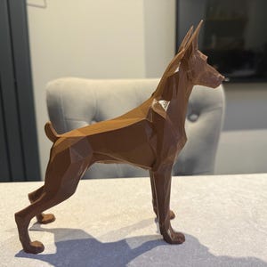 3D-Printed Dobermann Sculpture – Modern Minimalist Home Décor for Dog Lovers afbeelding 1