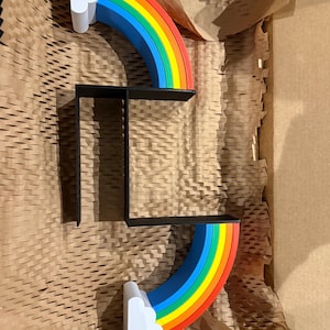 Sujetalibros arcoíris (par): Sujetalibros de nubes de colores para niños, guarderías o salas de juegos / Decoración de estantería arcoíris impresa en 3D imagen 4
