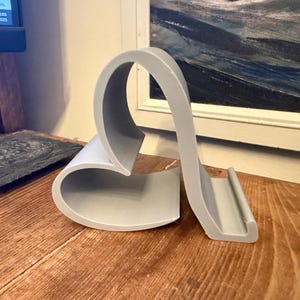 Heart Shaped Phone Stand – 3D Printed Smartphone Holder – Cute Desk Accessory – Gift for Her – Multiple Colours – Valentine’s Day Gift image 10