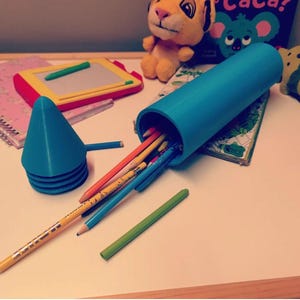 Personalised Crayon Pencil Case | Custom Kids Pencil Holder | 3D Printed School Stationery | Name Pencil Case | Back to School Gift image 3