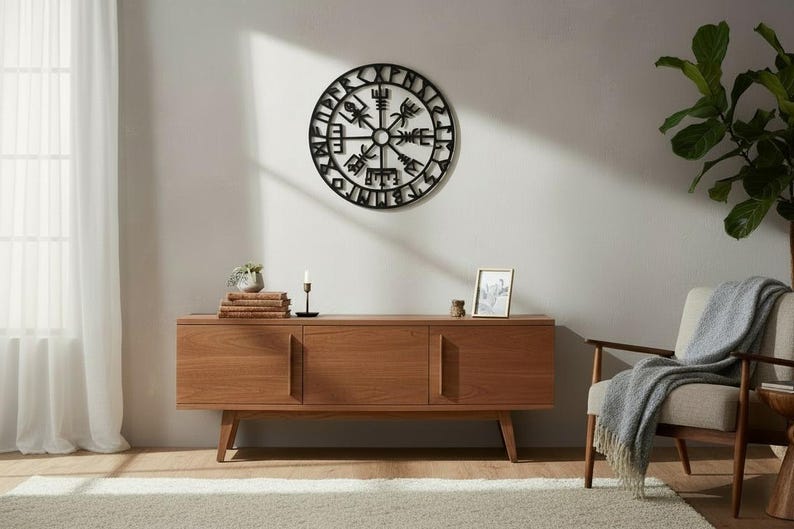 Décoration murale boussole viking | Décoration murale en métal nordique Vegvisir | Suspension murale scandinave | Décoration d'intérieur rustique moderne image 2