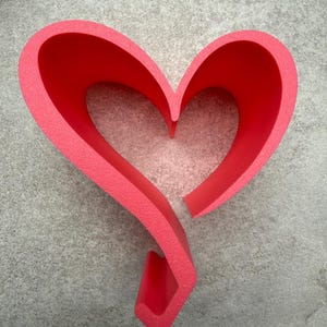 Heart Shaped Phone Stand – 3D Printed Smartphone Holder – Cute Desk Accessory – Gift for Her – Multiple Colours – Valentine’s Day Gift image 9
