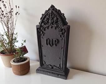 Spooky 3D Printed Halloween Gravestone Decoration – Haunted Graveyard Ornament, Gothic Party Prop, Creepy Tombstone Decor